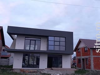 Vânzare case și vile - foto 3