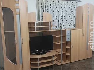 Secții și vitrine pentru sufragerie - foto 4