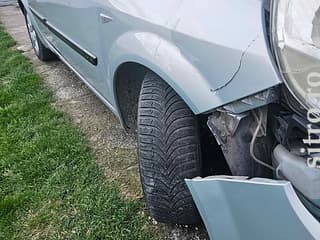 Renault Scenic, 2010 - foto 5