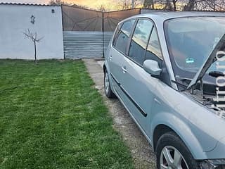 Renault Scenic, 2010 - foto 9